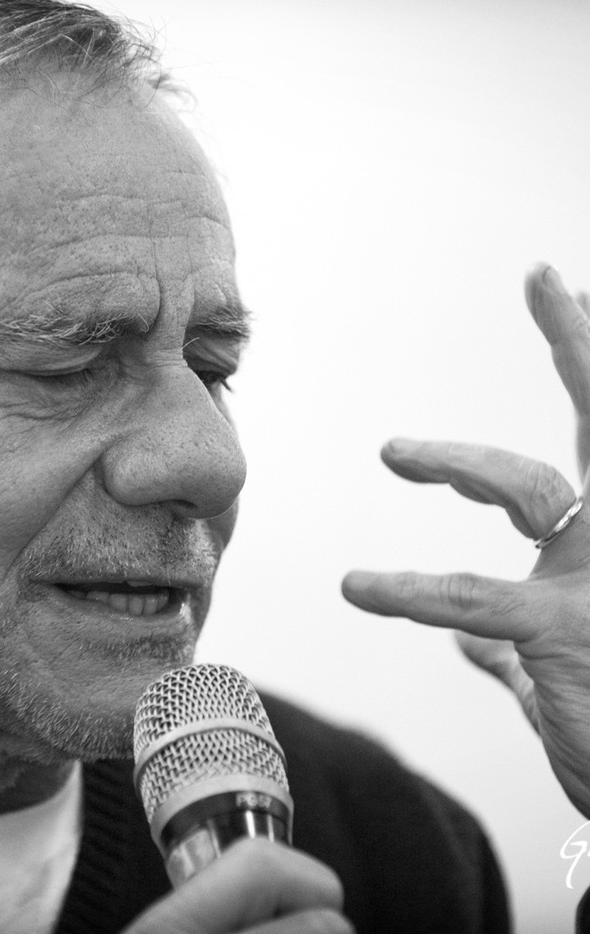 ROBERTO VECCHIONI